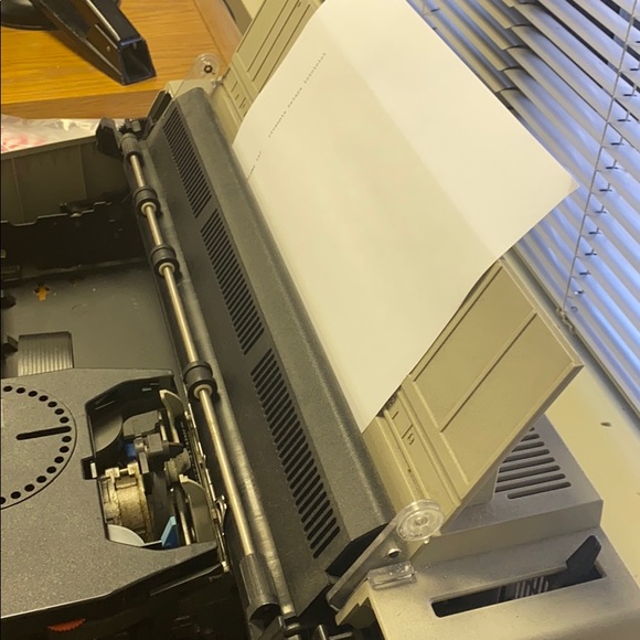 Typewriter - Picture 4 of 5